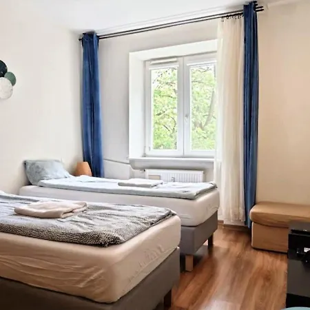 Labo Plac Grzybowski *