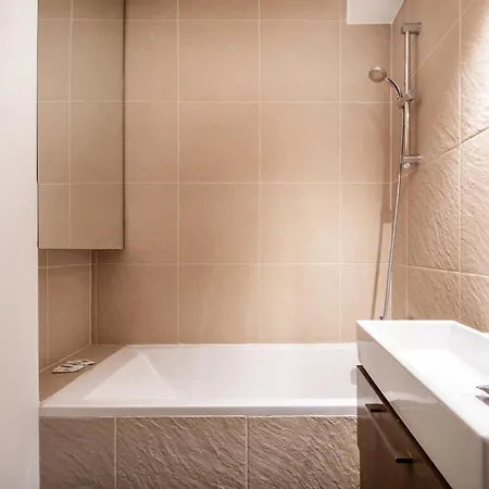 Labo Plac Grzybowski